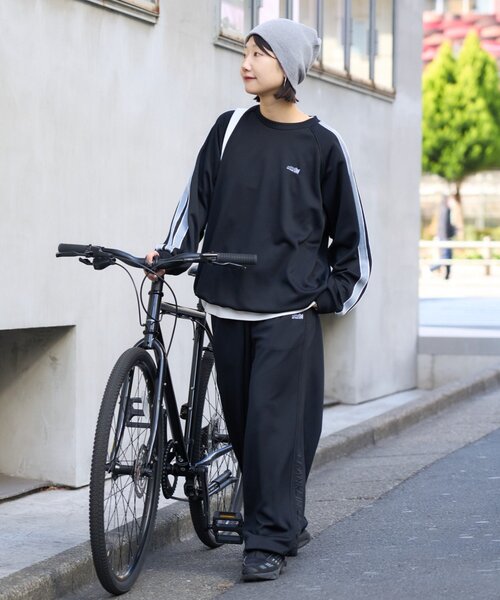 Franklin Climbing（フランクリンクライミング）の「【Franklin Climbing】ユニセックス/シティアクティブトラックパンツ（その他パンツ・メンズ・ブラック/アイボリー/グレー・LARGE/MEDIUM）」の4枚目の写真