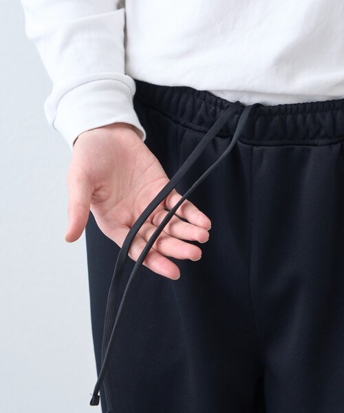 Franklin Climbing（フランクリンクライミング）の「【Franklin Climbing】ユニセックス/シティアクティブトラックパンツ（その他パンツ・メンズ・ブラック/アイボリー/グレー・LARGE/MEDIUM）」の5枚目の写真