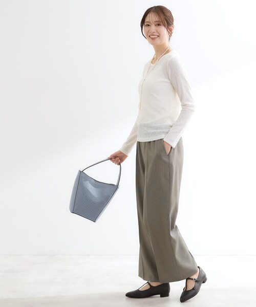 Reflect（リフレクト）の「【インナーにおすすめ◎】クルーネックレースジャージトップス（Tシャツ/カットソー・レディース・ブラック/アイボリー・11/09）」の9枚目の写真