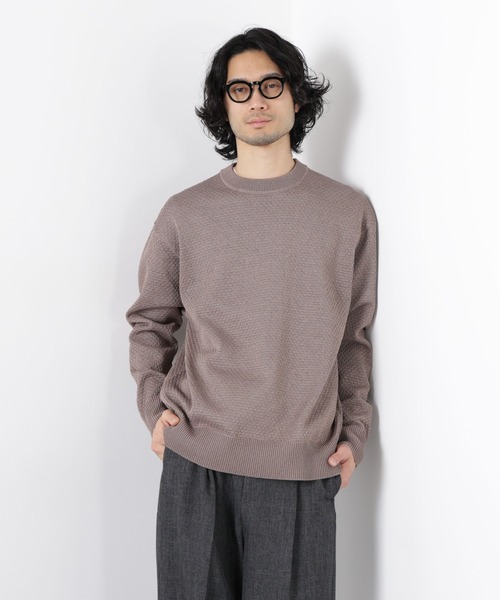 NANO universe(ナノユニバース)の「ギマクルーネックプルオーバー(ニット/セーター・メンズ・モカ/チャコール/ライトイエロー・L/M)」の4枚目の写真