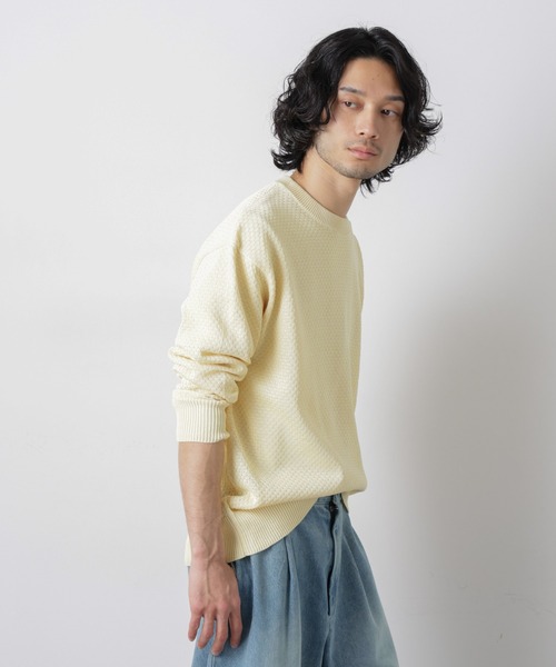 NANO universe(ナノユニバース)の「ギマクルーネックプルオーバー(ニット/セーター・メンズ・モカ/チャコール/ライトイエロー・L/M)」の12枚目の写真