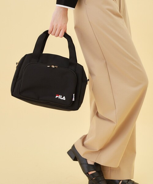 FILA（フィラ）の「【FILA別注】撥水2WAYボストン（ボストンバッグ・レディース・ピンク/ブラック/グレー・00）」の2枚目の写真