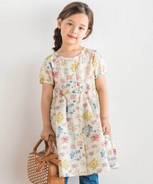 BeBe（ベベ）の「【お揃い】リップルマルシェフラワーパフスリーブワンピース（ワンピース）」