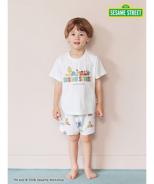 gelato pique（ジェラートピケ）の「【SESAME STREET】【KIDS】ワンポイントTシャツ（ルームウェア/パジャマ・キッズ・オフホワイト/グレー・90/100/110/120）」の3枚目の写真