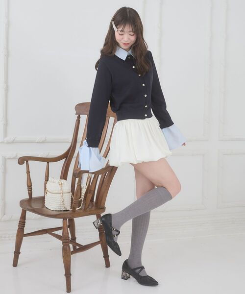 MAJESTIC LEGON（マジェスティックレゴン）の「リボンスリーブシャツ襟カーデ（カーディガン/ボレロ・レディース・アイボリー/ネイビー/ブラック系その他/グレー・MEDIUM）」の4枚目の写真