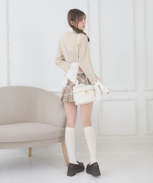 MAJESTIC LEGON（マジェスティックレゴン）の「リボンスリーブシャツ襟カーデ（カーディガン/ボレロ・レディース・アイボリー/ネイビー/ブラック系その他/グレー・MEDIUM）」の10枚目の写真