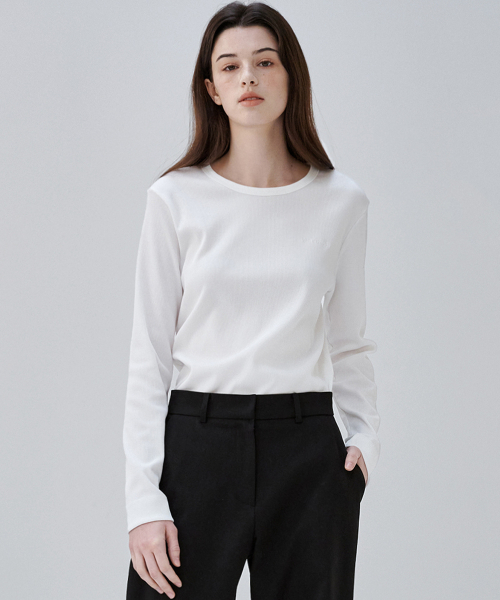 MALOUPE(マロップ)の「5116 リブスリムTシャツ (ホワイト)(Tシャツ/カットソー・レディース・その他・FREE)」の3枚目の写真
