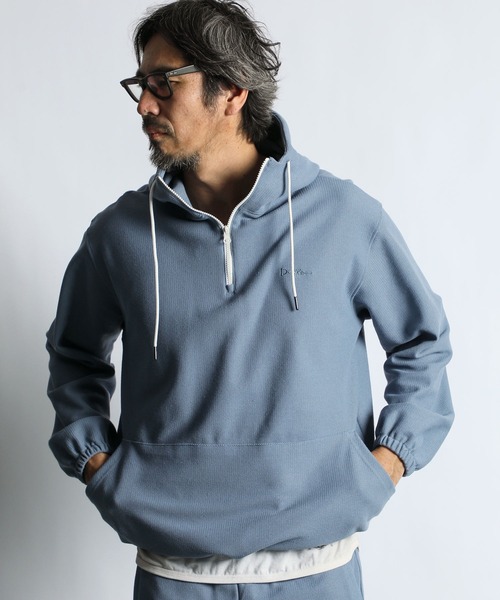 The DUFFER of ST.GEORGE(ザダファーオブセントジョージ)の「KNIT-LIKE RUSSELL PULLOVER HOODIE:セットアップ対応 ニットライク ラッセル プルオーバー フーディー(パーカー・メンズ・ネイビー/ライトブルー・X-LARGE/LARGE/MEDIUM/SMALL)」の1枚目の写真