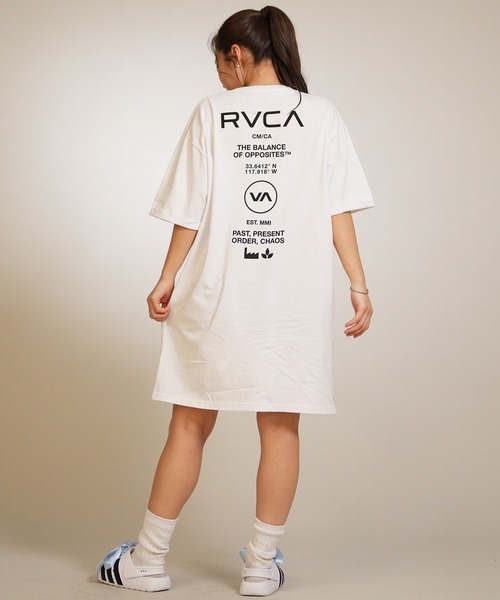 RVCA(ルーカ)の「RVCA/ルーカ 半袖 ワンピース バックプリント BG043355(ワンピース・レディース・カモフラージュ/ホワイト/ブラック・M)」の1枚目の写真