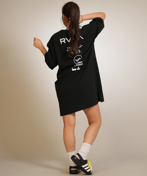 RVCA(ルーカ)の「RVCA/ルーカ 半袖 ワンピース バックプリント BG043355(ワンピース・レディース・カモフラージュ/ホワイト/ブラック・M)」の2枚目の写真