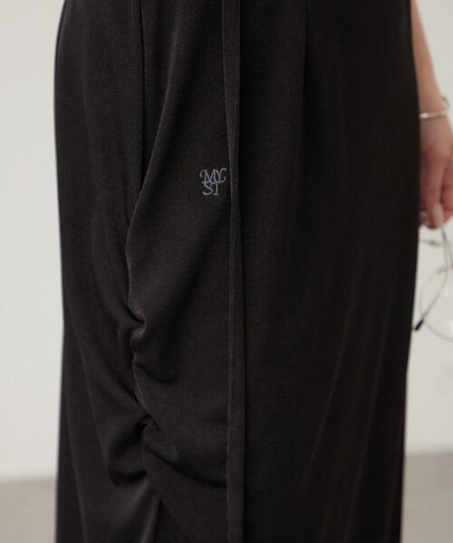 mystic（ミスティック）の「マルチベルト付きカラーネットスカート（スカート・レディース・ベージュ/レッド/ブラック・2/1）」の10枚目の写真