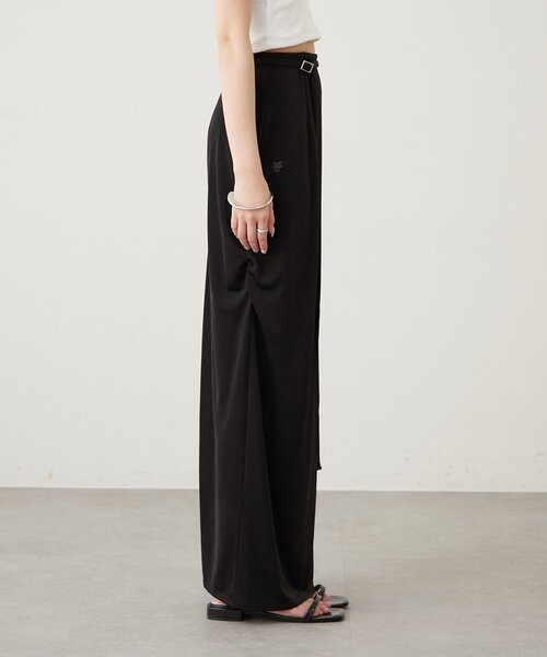 mystic（ミスティック）の「マルチベルト付きカラーネットスカート（スカート・レディース・ベージュ/レッド/ブラック・2/1）」の17枚目の写真