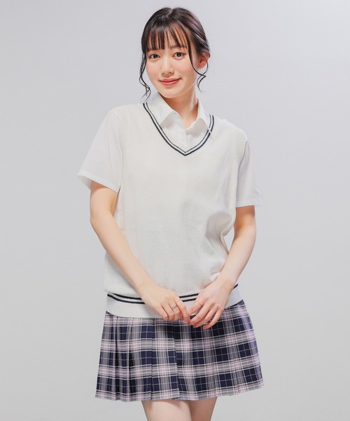 Honeys(ハニーズ)の「麻混スクールベスト(ベスト・キッズ・ネイビー/ベージュ/アイボリー/杢グレー・150cm/L/LL/M/S)」の2枚目の写真