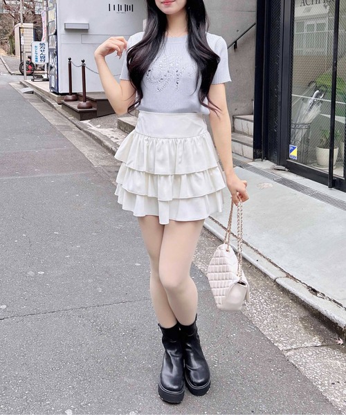 INGNI(イング)の「イニシャルビジューロゴ半袖リブニット(ニット/セーター・レディース・サックスブルー/ブラック/オフホワイト/ピンク・M)」の18枚目の写真