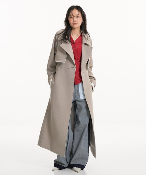 UNITED TOKYO（ユナイテッドトウキョウ）の「【新作】レイヤーディテールトレンチコート｜ウォッシャブル/オフィスカジュアル/オケージョン/春服（トレンチコート・レディース・ブラック/ベージュ・1/2）」の3枚目の写真