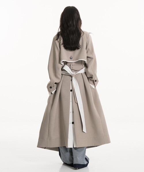 UNITED TOKYO（ユナイテッドトウキョウ）の「【新作】レイヤーディテールトレンチコート｜ウォッシャブル/オフィスカジュアル/オケージョン/春服（トレンチコート・レディース・ブラック/ベージュ・1/2）」の5枚目の写真