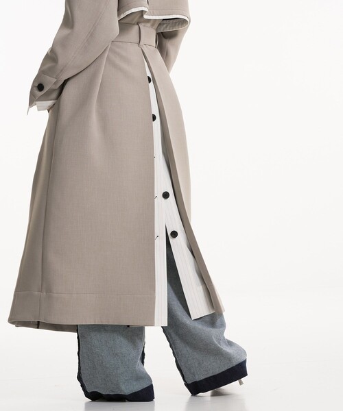 UNITED TOKYO（ユナイテッドトウキョウ）の「【新作】レイヤーディテールトレンチコート｜ウォッシャブル/オフィスカジュアル/オケージョン/春服（トレンチコート・レディース・ブラック/ベージュ・1/2）」の11枚目の写真