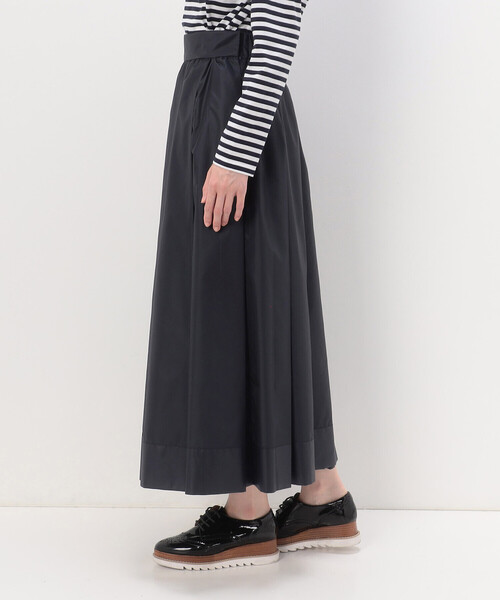 COMME CA（コムサ）の「タフタ スカート（スカート・レディース・ネイビー・9号）」の13枚目の写真