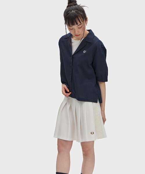 FRED PERRY（フレッドペリー）の「Sheer Stripe Shirt／シアーストライプシャツ（シャツ/ブラウス・レディース・ネイビー・10）」の2枚目の写真