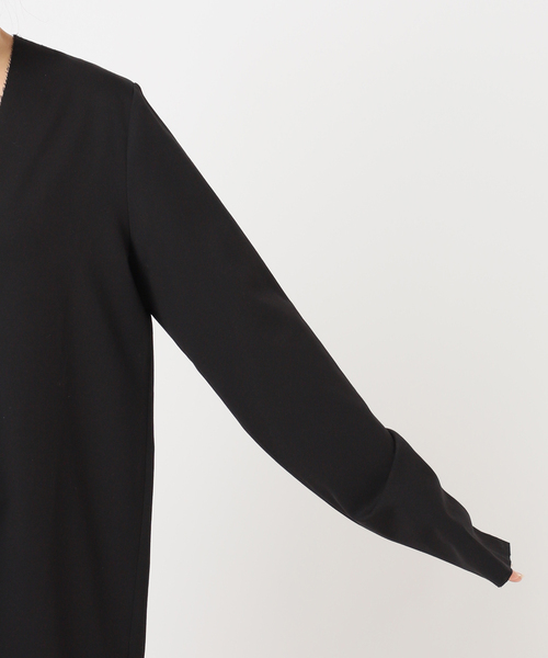 CITYSHOP(シティーショップ)の「《追加2》V NECK LEAN DRESS:ワンピース(ワンピース・レディース・ブラック/チャコールグレー・36/38)」の15枚目の写真