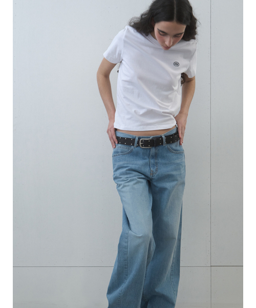 Kijun(キジュン)の「Washed Relaxed Fit Jeans Blue(デニムパンツ・レディース・その他・SMALL/MEDIUM)」の7枚目の写真
