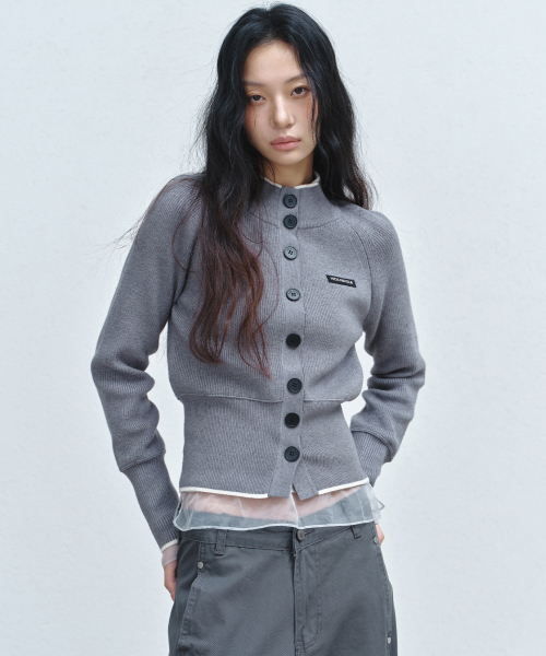 NICK&NICOLE（ニックアンドニコール）の「PATCH JAQUARD KNIT CARDIGAN_CHARCOAL（カーディガン/ボレロ・レディース・その他・FREE）」の6枚目の写真