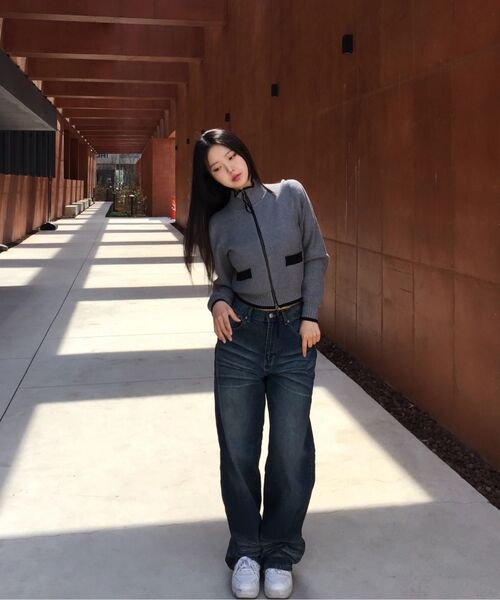 NICK&NICOLE（ニックアンドニコール）の「PATCH JAQUARD KNIT CARDIGAN_CHARCOAL（カーディガン/ボレロ・レディース・その他・FREE）」の4枚目の写真
