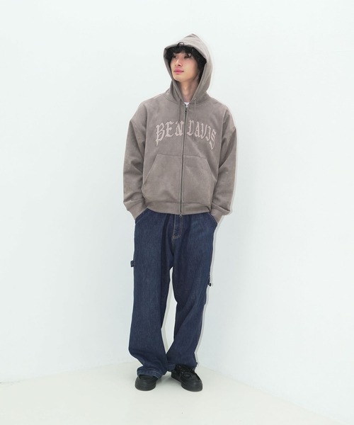 BEN DAVIS(ベンデイビス)の「【BEN DAVIS/ベンデイビス】【トレンドのダブルジップ】フェイクスエード パーカー 逆開ファスナー 共布ワッペン(パーカー・メンズ・スミクロ/ベージュ/ピンク・X-LARGE/LARGE/MEDIUM)」の11枚目の写真