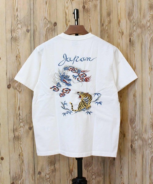 AVIREX(アヴィレックス)の「SOUVENIR T-SHIRT 'TIGER & DRAGON'(Tシャツ/カットソー・メンズ・ネイビー/ブラック/ホワイト・XXL/XL/L/M)」の5枚目の写真