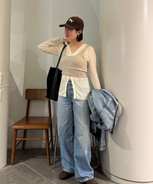 ear PAPILLONNER(イアパピヨネ)の「《uchida企画》Vネックリブカーディガン【SUM1 STYLE(スミスタイル)】(カーディガン/ボレロ・レディース・レッド/ホワイト/ブラック/ブルー系その他・FREE)」の10枚目の写真