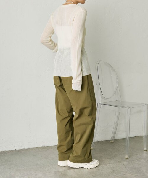 ear PAPILLONNER(イアパピヨネ)の「《uchida企画》Vネックリブカーディガン【SUM1 STYLE(スミスタイル)】(カーディガン/ボレロ・レディース・レッド/ホワイト/ブラック/ブルー系その他・FREE)」の21枚目の写真