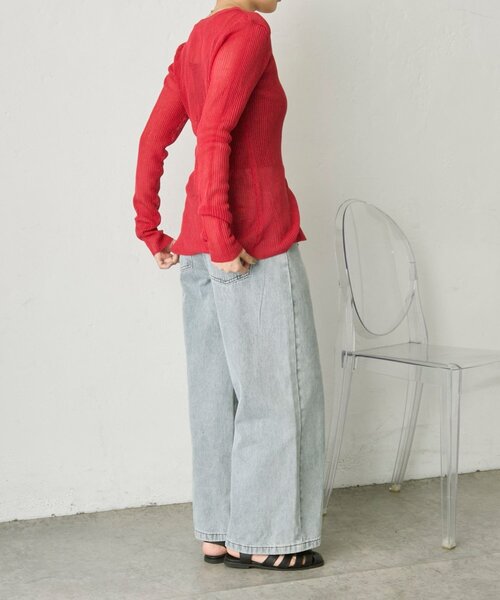 ear PAPILLONNER(イアパピヨネ)の「《uchida企画》Vネックリブカーディガン【SUM1 STYLE(スミスタイル)】(カーディガン/ボレロ・レディース・レッド/ホワイト/ブラック/ブルー系その他・FREE)」の6枚目の写真