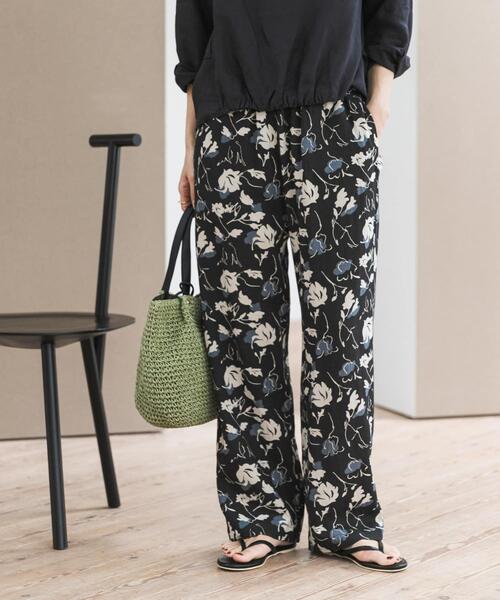 URBAN RESEARCH DOORS（アーバンリサーチドアーズ）の「『WEB限定カラー』リネンリヨセルプリントイージーパンツ（その他パンツ・レディース・ナチュラル/ベージュ系その他/ブラック・FREE）」の11枚目の写真