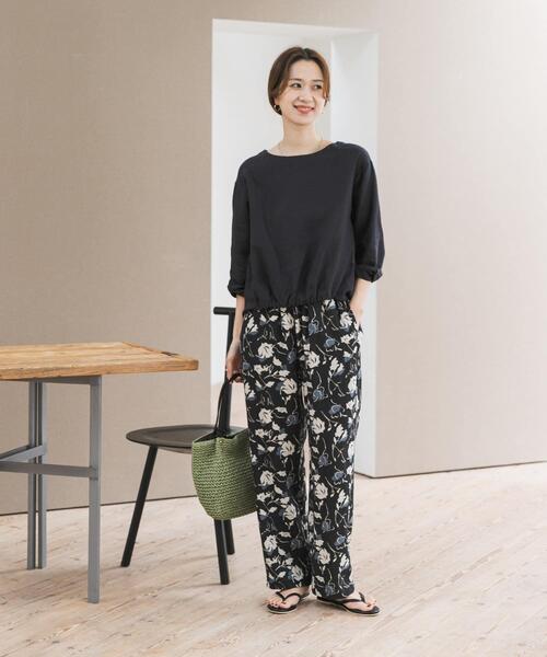 URBAN RESEARCH DOORS（アーバンリサーチドアーズ）の「『WEB限定カラー』リネンリヨセルプリントイージーパンツ（その他パンツ・レディース・ナチュラル/ベージュ系その他/ブラック・FREE）」の16枚目の写真