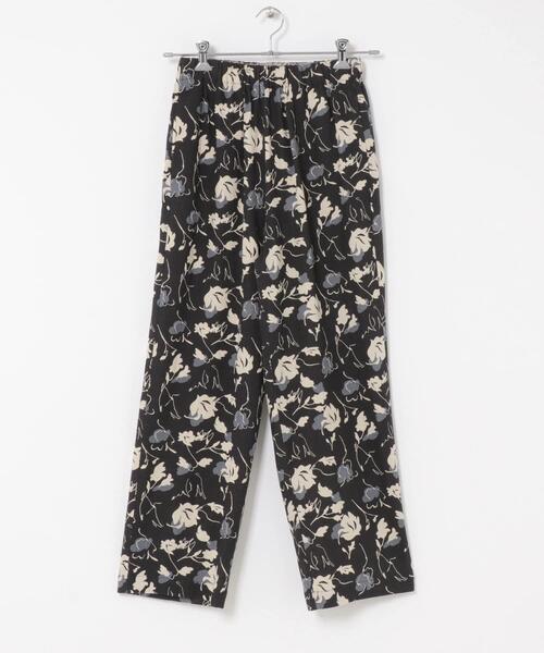 URBAN RESEARCH DOORS（アーバンリサーチドアーズ）の「『WEB限定カラー』リネンリヨセルプリントイージーパンツ（その他パンツ・レディース・ナチュラル/ベージュ系その他/ブラック・FREE）」の17枚目の写真