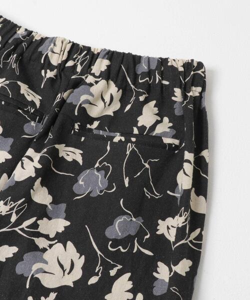 URBAN RESEARCH DOORS（アーバンリサーチドアーズ）の「『WEB限定カラー』リネンリヨセルプリントイージーパンツ（その他パンツ・レディース・ナチュラル/ベージュ系その他/ブラック・FREE）」の21枚目の写真