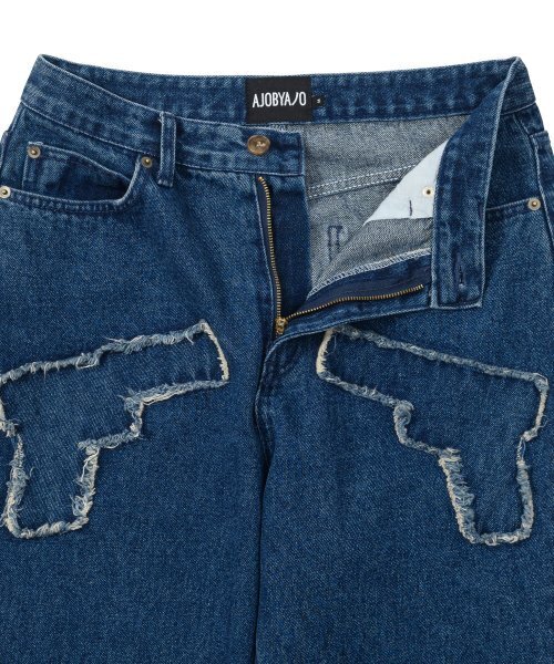 AJOBYAJO（アジョバイアジョ）の「Gun Washed Jeans [Navy]（デニムパンツ・レディース・その他・LARGE/MEDIUM）」の2枚目の写真