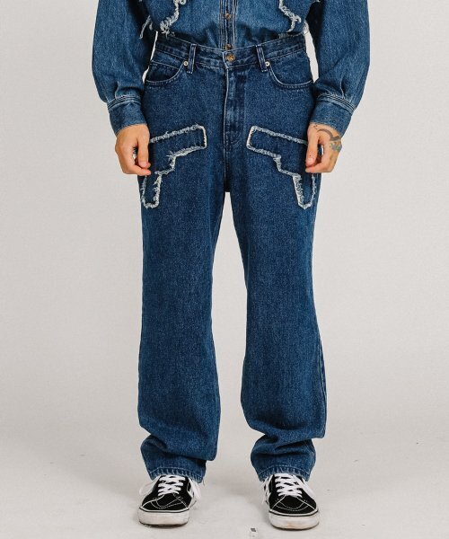 AJOBYAJO（アジョバイアジョ）の「Gun Washed Jeans [Navy]（デニムパンツ・レディース・その他・LARGE/MEDIUM）」の7枚目の写真