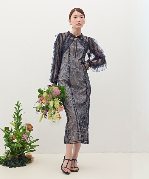 Kana(カナ)の「刺繍レースボリュームIラインドレスセットアップ パーティー 結婚式 お呼ばれ オケージョン(ドレス・レディース・ライトグレー/ブラック/ベージュ・M)」の1枚目の写真