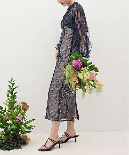 Kana(カナ)の「刺繍レースボリュームIラインドレスセットアップ パーティー 結婚式 お呼ばれ オケージョン(ドレス・レディース・ライトグレー/ブラック/ベージュ・M)」の7枚目の写真