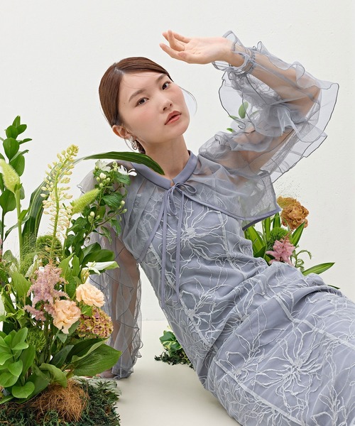 Kana(カナ)の「刺繍レースボリュームIラインドレスセットアップ パーティー 結婚式 お呼ばれ オケージョン(ドレス・レディース・ライトグレー/ブラック/ベージュ・M)」の11枚目の写真