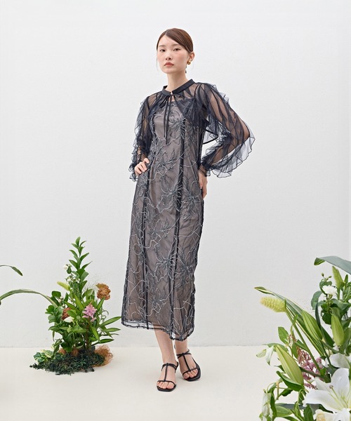 Kana(カナ)の「刺繍レースボリュームIラインドレスセットアップ パーティー 結婚式 お呼ばれ オケージョン(ドレス・レディース・ライトグレー/ブラック/ベージュ・M)」の9枚目の写真