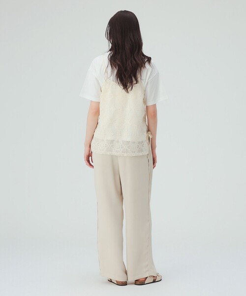 BEAMS HEART(ビームスハート)の「レースキャミソール ビスチェ × Tシャツ(セットアイテム)(Tシャツ/カットソー・レディース・ホワイト系その他5/チャコールグレー/ブラウン・FREE)」の6枚目の写真