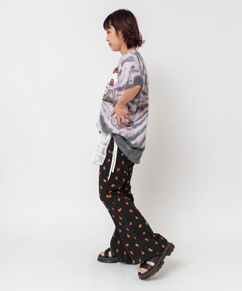 RNA(アールエヌエー)の「M2692 PINKMOTEL テディボーイプリントTEE(Tシャツ/カットソー・レディース・グレー/ピンク・MEDIUM)」の14枚目の写真