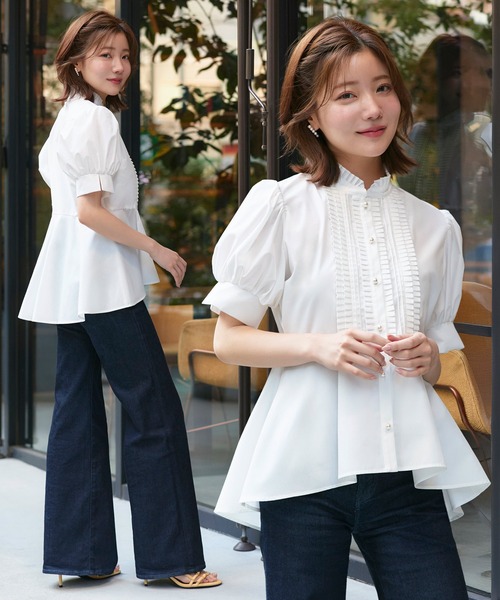 RUIRUE BOUTIQUE（ルイルエブティック）の「洗える ｜ プリーツ スタンドカラー ・ ドレス オーバーブラウス ｜ トップス・ブラウス・シャツ・半袖ブラウス・きれいめブラウス・オフィスカジュアルブラウス・シャツブラウス（シャツ/ブラウス・レディース・ホワイト/ネイビー/ブラック・L/M/S）」の2枚目の写真