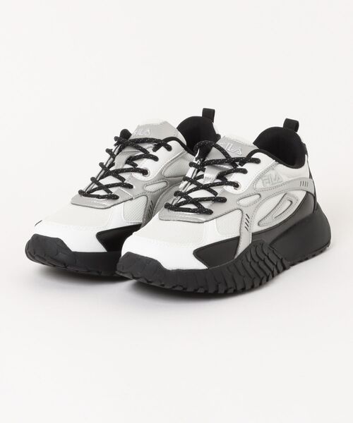FILA(フィラ)の「【FILA】Distinta(スニーカー・レディース・シルバー×ブラック・23.0cm/23.5cm/24.0cm/24.5cm/25.0cm)」の1枚目の写真