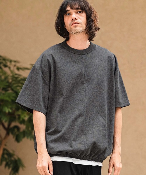 CAMBIO(カンビオ)の「mt10469- Hem Shirring Short Sleeve Cut sew シャーリングTシャツ(S68926cmb)(Tシャツ/カットソー・メンズ・ベージュ/キナリ/チャコールグレー/ブラック・L/M/S)」の4枚目の写真