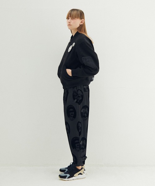 STOF(ストフ)の「VSJQ Mix MA-1 Blouson(ブルゾン・メンズ・カーキ/ブラック・M/S)」の4枚目の写真