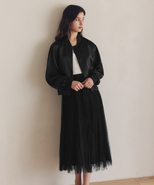 ZEROSTREET(ゼロストリート)の「シマーリングブルゾン / ブラック(ブルゾン・レディース・ブラック・SMALL/MEDIUM)」の2枚目の写真