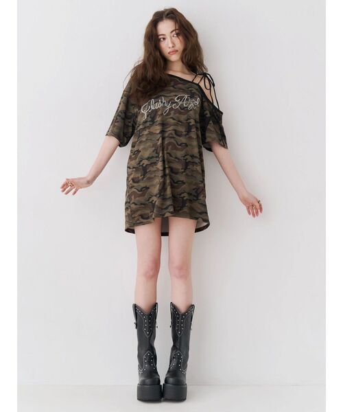 EVRIS（エヴリス）の「ラインストーンワンショルグラフィックトップス（Tシャツ/カットソー・レディース・ブラック/カーキ/ブラウン・FREE）」の10枚目の写真